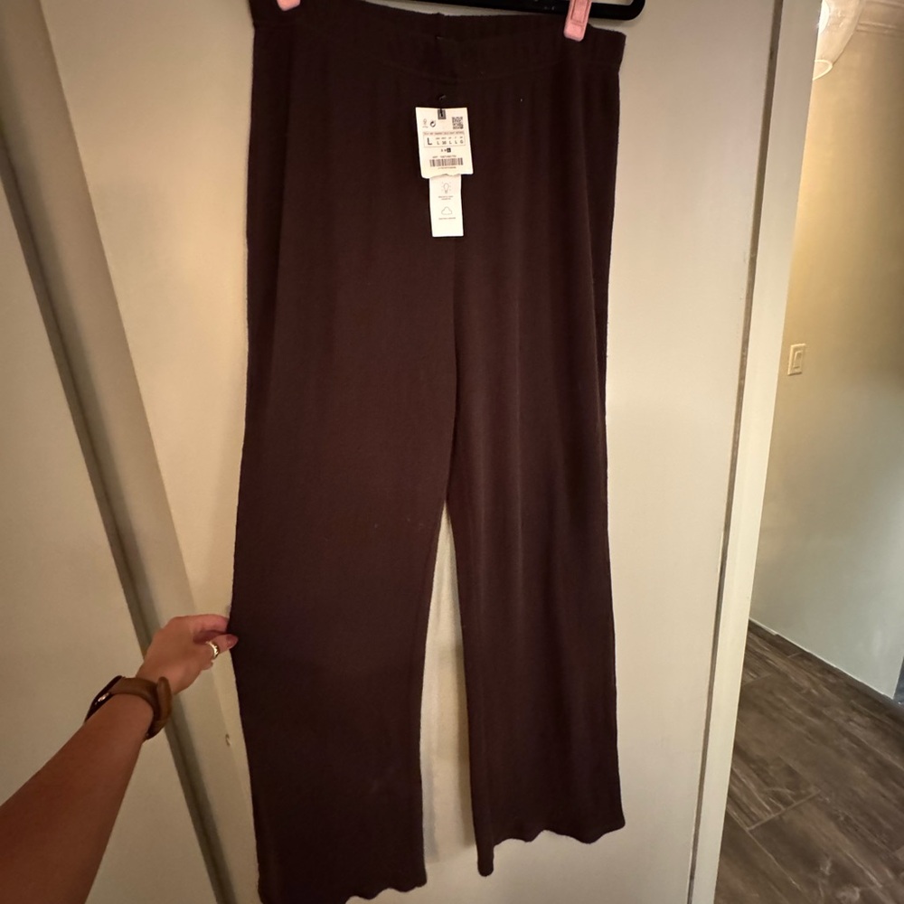 Zara Chocolate Ribbed Wide Leg Pants - stretchy